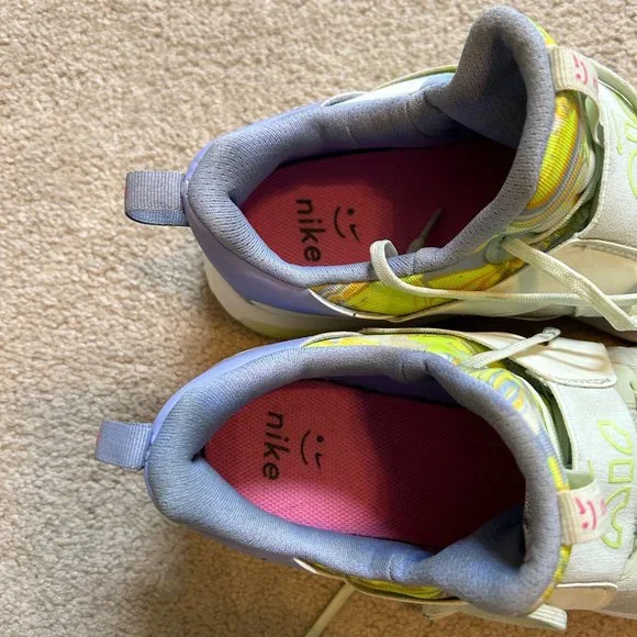 Nike Airmax Bella TR5 Women's running shoes Size 10 Green Purple DN0896-300 - Picture 9 of 10